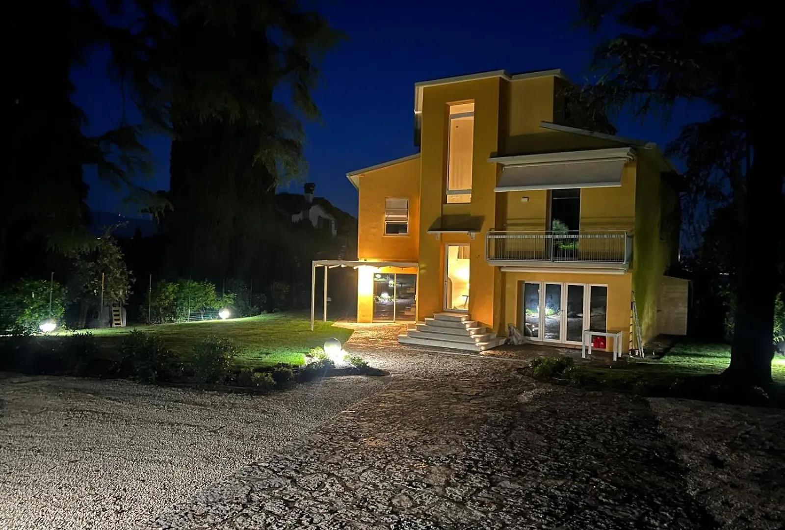 Lägenhet La Gialla Attico Damore Padenghe sul Garda